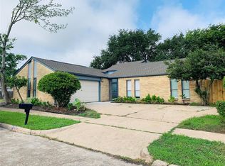 12710 Riva Ridge Ln, Houston, TX 77071