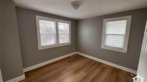 1093 E 17th Ave — Photo 11
