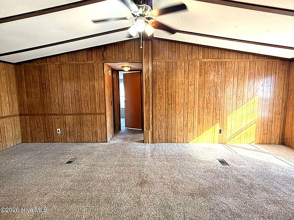 5th image of 110 Woodbrook Drive