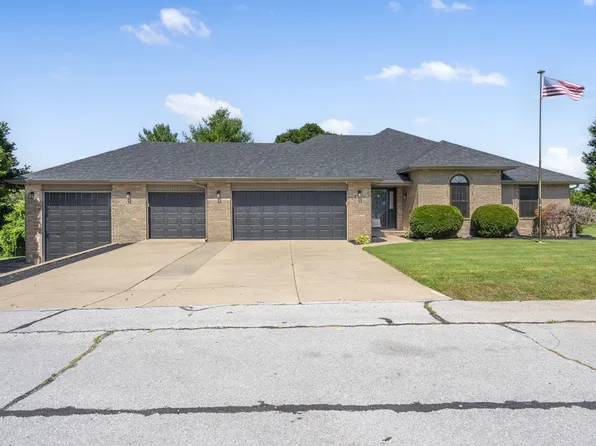 307 S 38th Street, Nixa, MO 65714