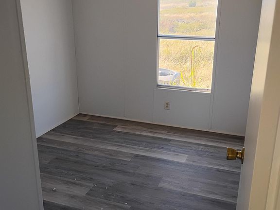 4th image of 1163 Private Road 701