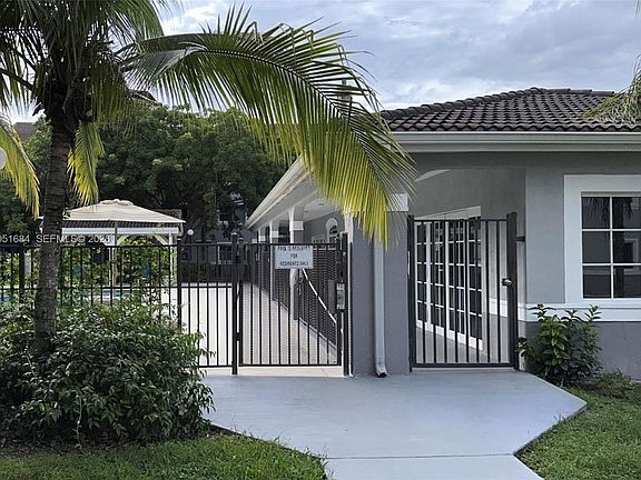 5th image of 15400 SW 284th St #1301