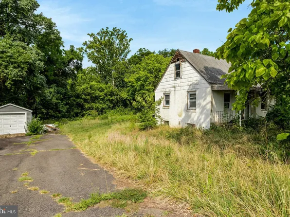 10112 Piper Ln, Bristow, VA 20136