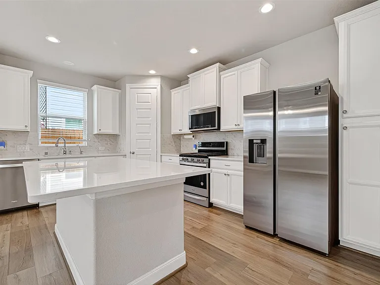 3103 Little Gem Ln — Photo 5