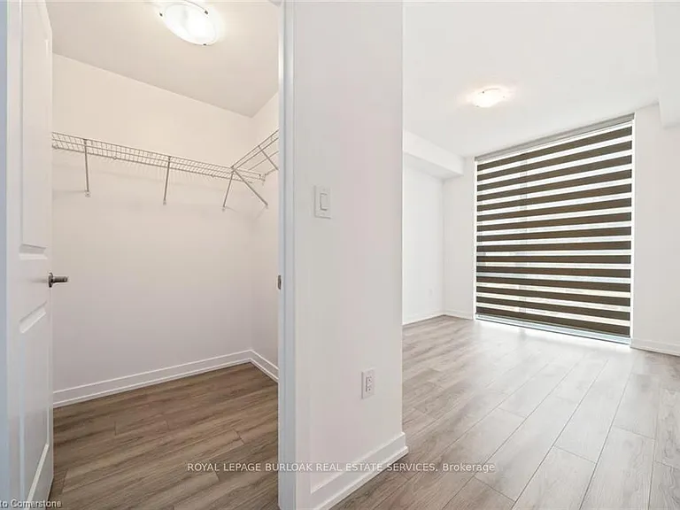 460 Dundas St E #230 — Photo 15