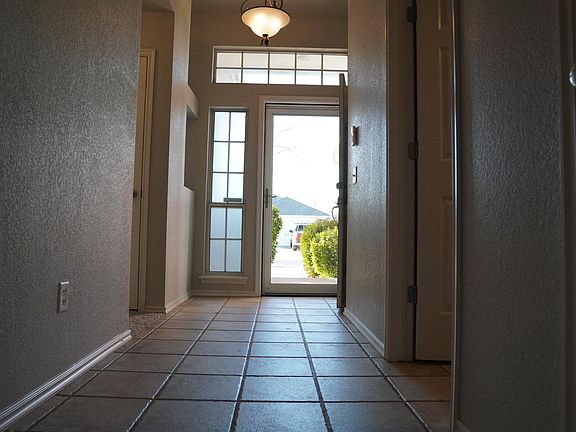 Entry way