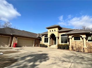 6362 Autumn Rdg, Decatur, IL 62521