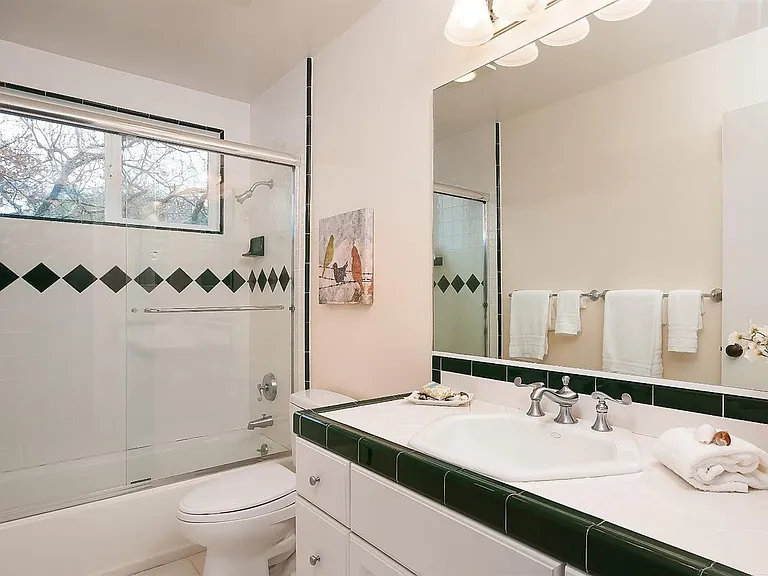 99 Blanca Dr — Photo 4