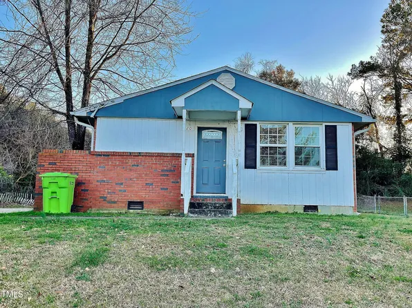 820 Newcombe Rd, Raleigh, NC 27610