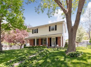 4517 66th St, Urbandale, IA 50322