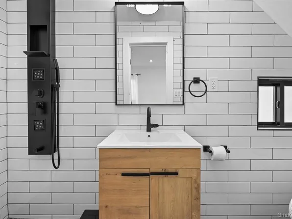 91-35 71st Avenue image 15 of 20