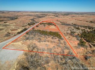 77878 N 2080th Rd, Leedey, OK 73654