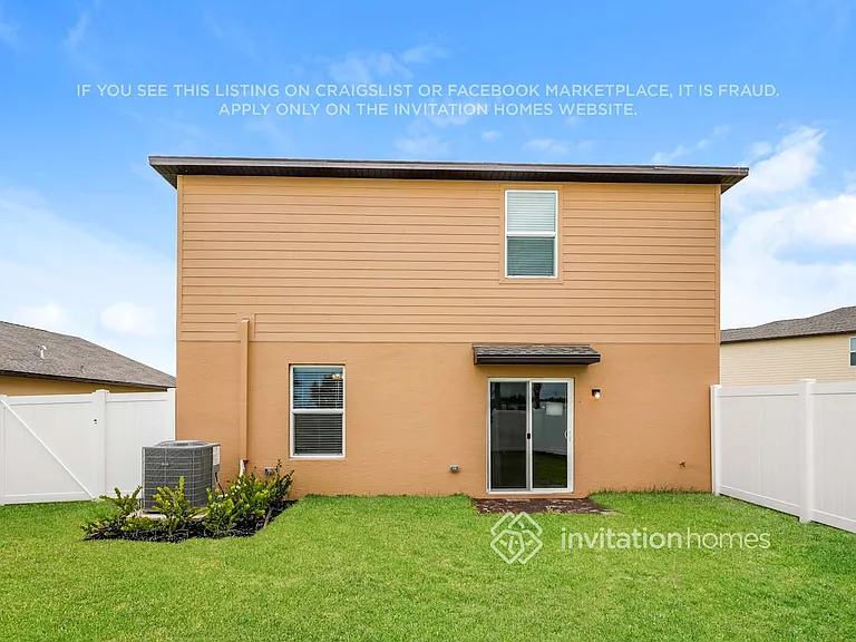 714 Carlyle Way — Photo 17