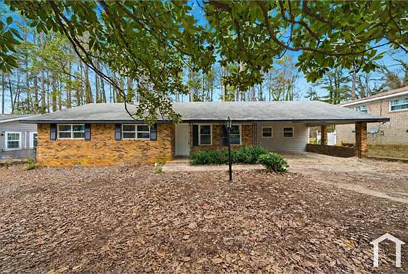 4595 Sahara Dr SW — Photo 2
