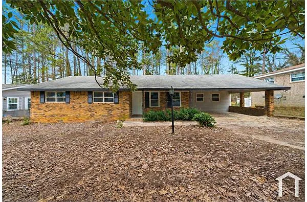 Building Photo - 4595 Sahara Dr SW