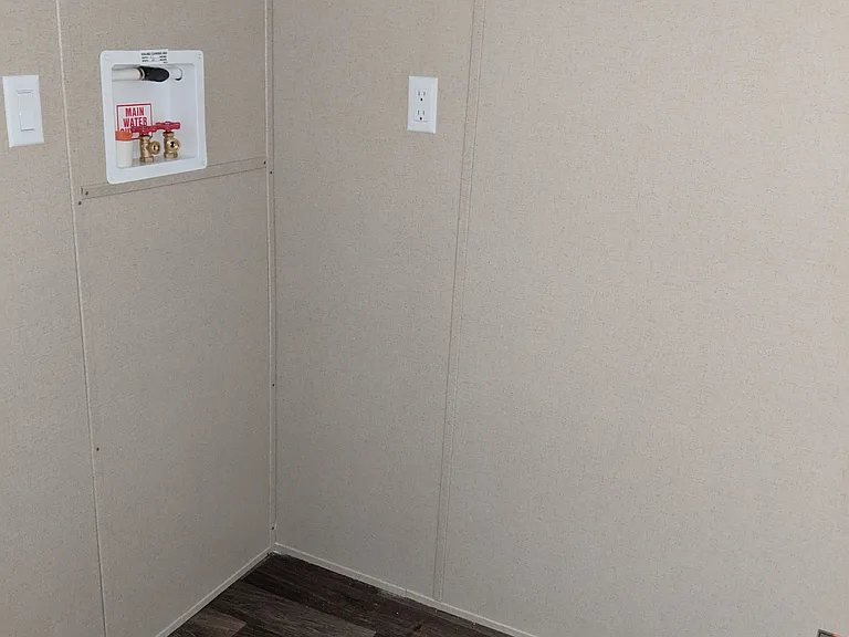 775 Guadalupe Rd #14 — Photo 7