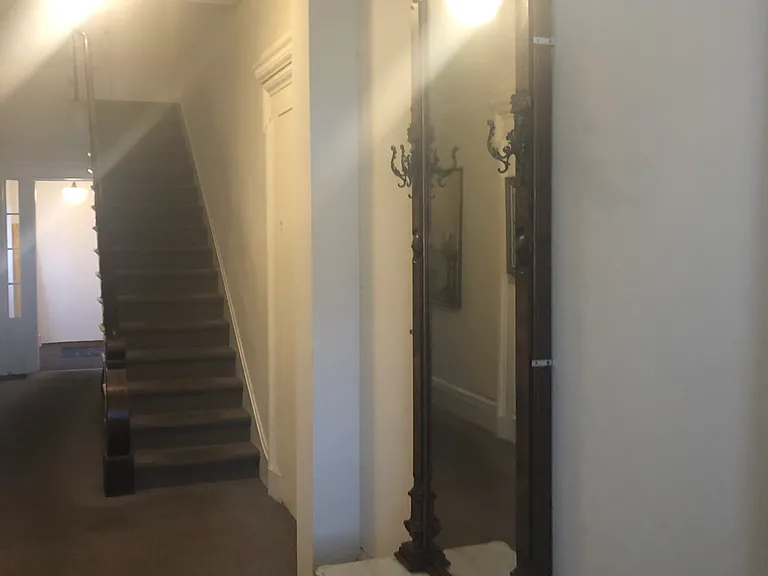250 Washington St #5 — Photo 15