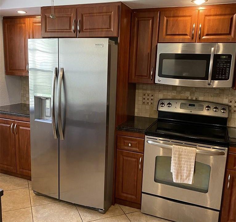 1st image of 3101 Portofino Pt #2-A