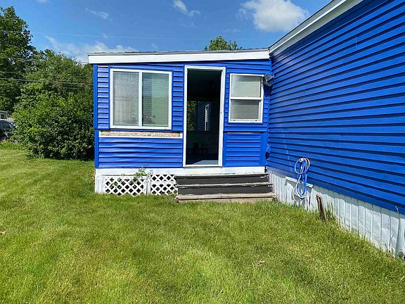 4th image of 96 WHIPPOORWILL Street