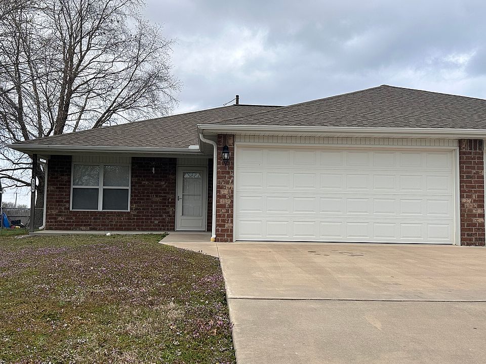 1st image of 3056 Dusty Ln #3056