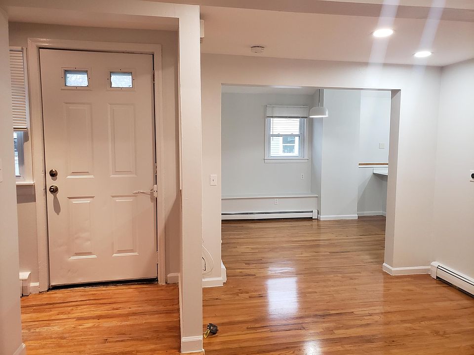 146 Union Street 4 Apartments Poughkeepsie, NY Zillow