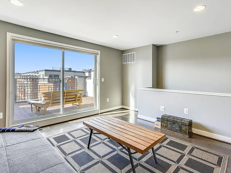 8052 Red Hook St — Photo 39