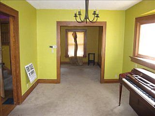 4th image of 815 Saint Nicholas Ave