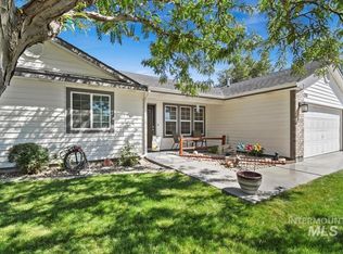 880 Garrett St, Mtn Home, ID 83647