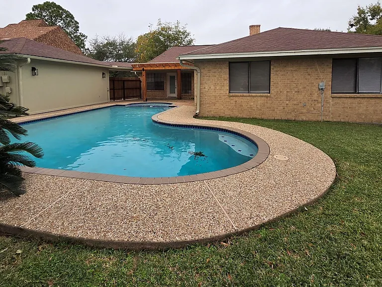 14743 Charlmont Dr — Photo 23