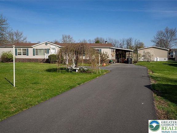 4th image of 183 Greenbriar Dr S