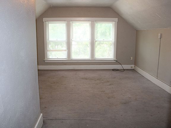 4th image of 340 N 16th St #3