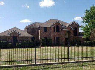 1204 Sharondale Dr, Crowley, TX 76036