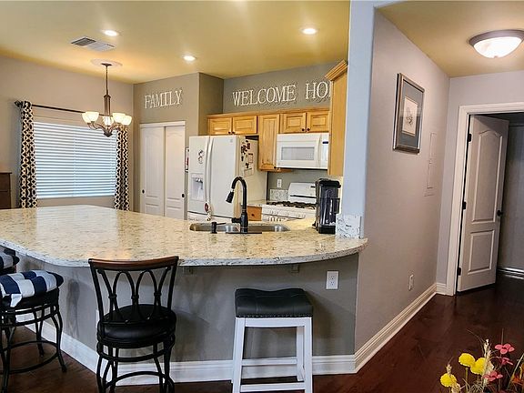 4th image of 3308 Jamaica Princess Pl Unit 2