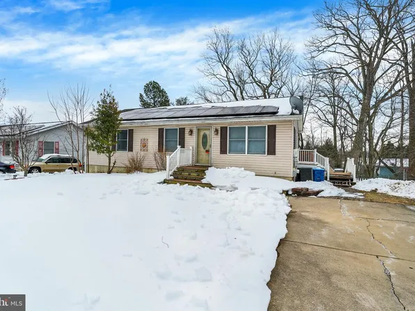 335 E Village Rd, Elkton, MD 21921