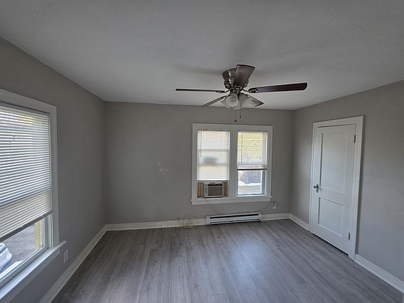 5th image of 818 16th St N #818