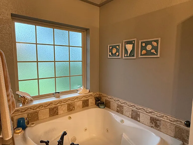 137 Millstone Ct — Photo 18