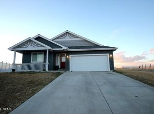 816 49th St S, Great Falls, MT 59405