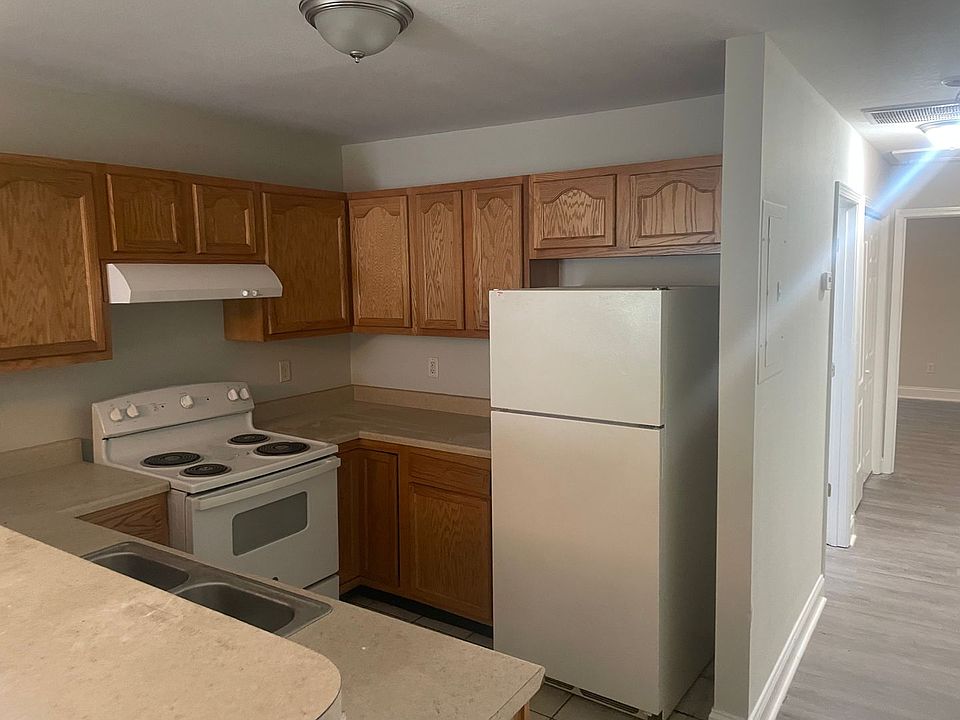 2nd image of 4200 McCalla Ave #3