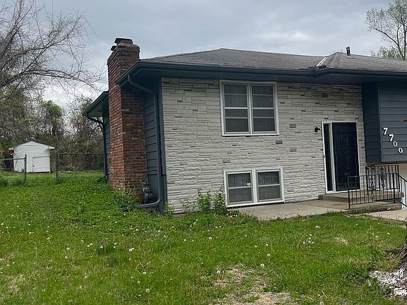 3rd image of 7700 E 102nd St