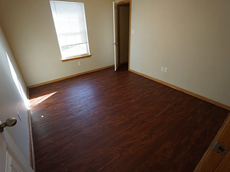 1135 Grinnell Circle A & B — Photo 10