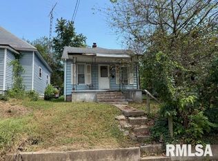 524 S 17th St, Murphysboro, IL 62966