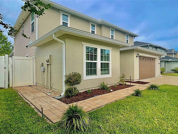 2nd image of 77148 Cobblestone Dr
