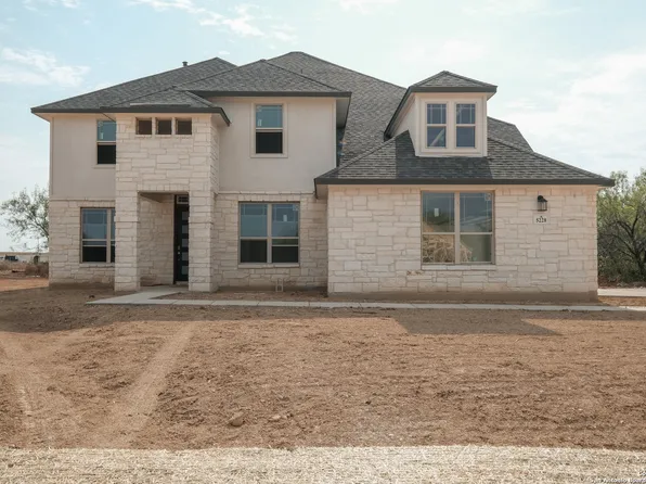 5228 Estates Oak Way, San Antonio, TX 78263
