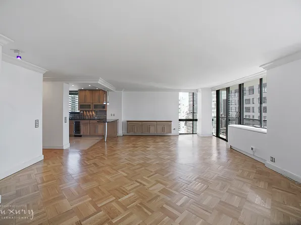 255 East 49th Street 31ABF image 2 of 28