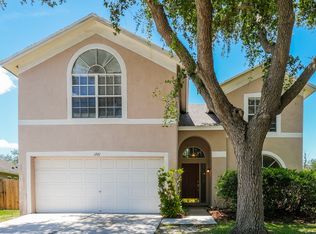 1721 Scotch Pine Dr, Brandon, FL 33511