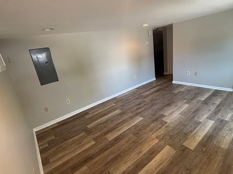 24 1/2 W Harmony St #A — Photo 2