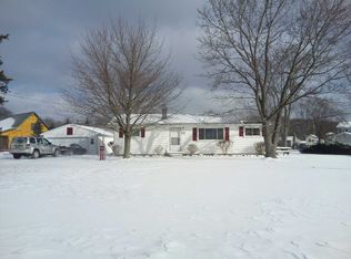 324 Pamela Cir, Brooklyn, MI