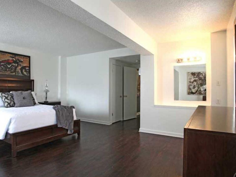 1st image of 4040 S Carrollton Ave #503