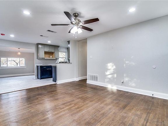 5th image of 1801 Meadowlark Ln