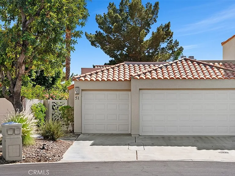 51 Pebble Beach Dr — Photo 9
